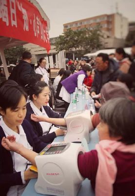 华西医院全国心衰日“知心声”大型宣导活动成功举办 母婴护理亮点纷呈